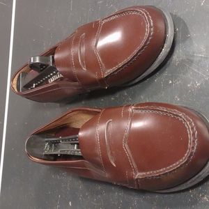 - NWOT Eastland Classic II 3924 Brown Casual Slip On Penny Loafers Women's…